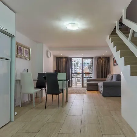 Parque Santiago I Duplex Apartman *